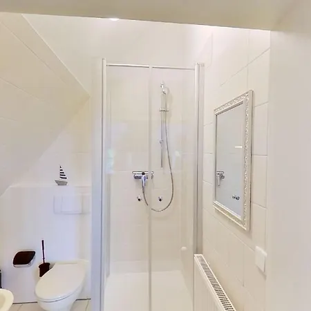 Leuchtturmwaerter דירה Putgarten